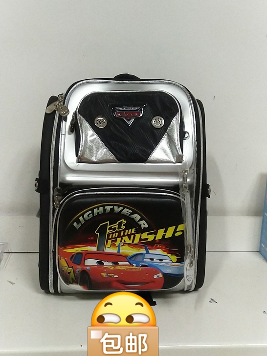 迪士尼乐园护脊立体减负书包。吊牌在。未使用...