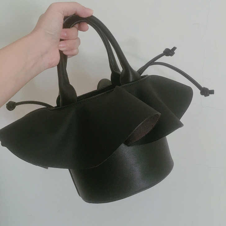 花边水桶包手提包 纯黑色水桶包