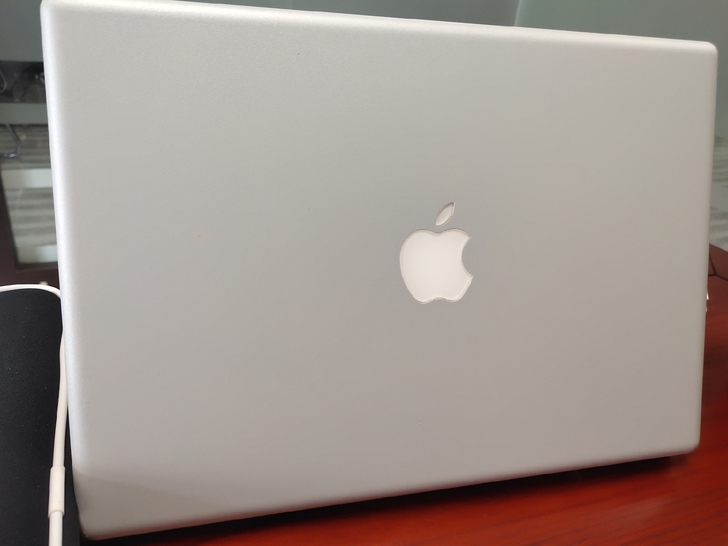 转让个人闲置自用二手笔记本电脑，低价出售1...