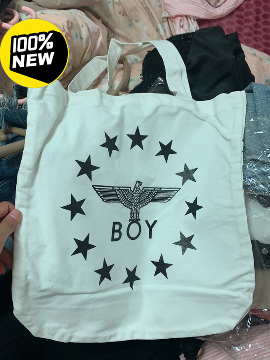 BOY帆布包 全新 55包邮转 旗舰店的包