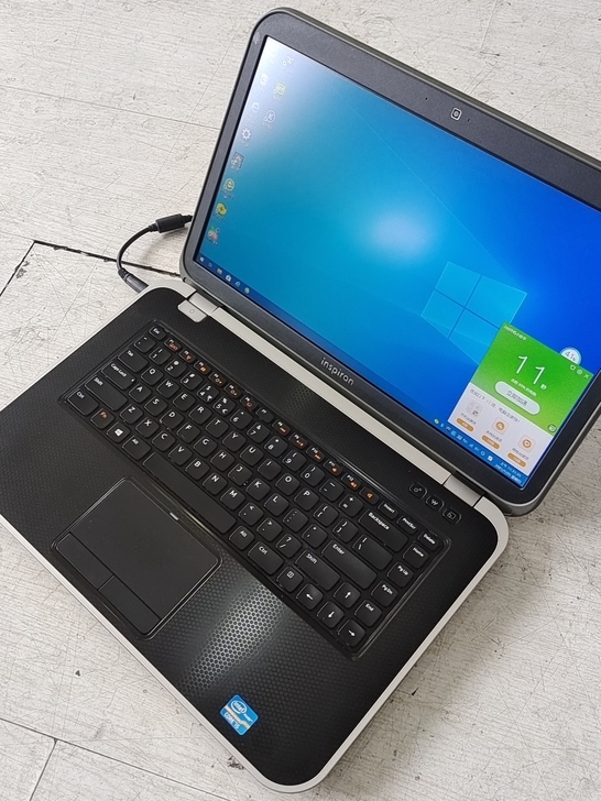 戴尔7520笔记本电脑