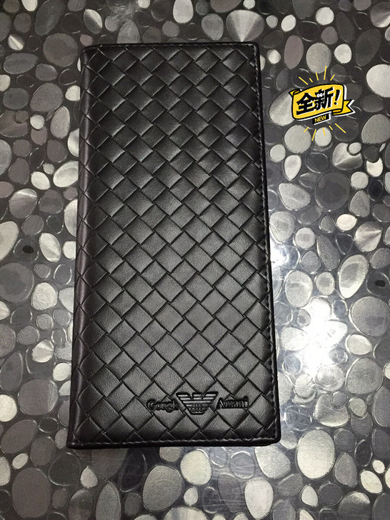 全新牛皮钱包，店不做了亏本低价处理全新牛皮...