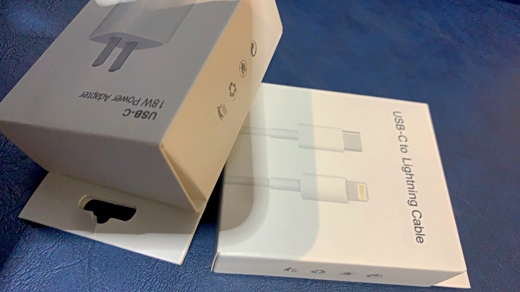 【全新未拆封】闲置转让全新苹果pd快充pd...