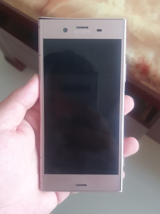 索尼XZ1 日本docomo机型（SO-0...