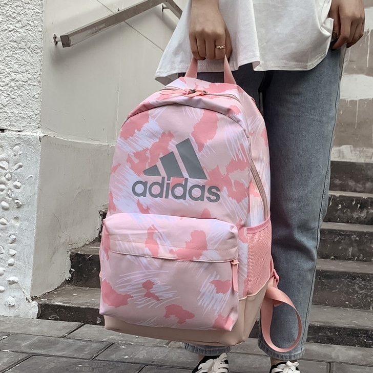 双肩背包 买了没背过全新的