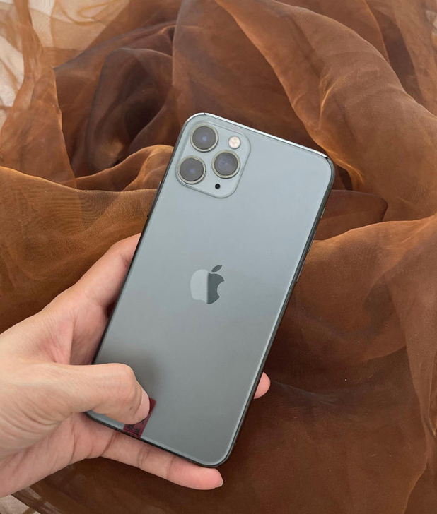 iPhone 11 pro max 256G