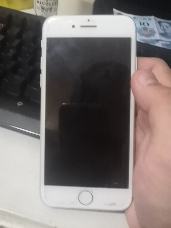iPhone8 64gb ，正常使用，不可...