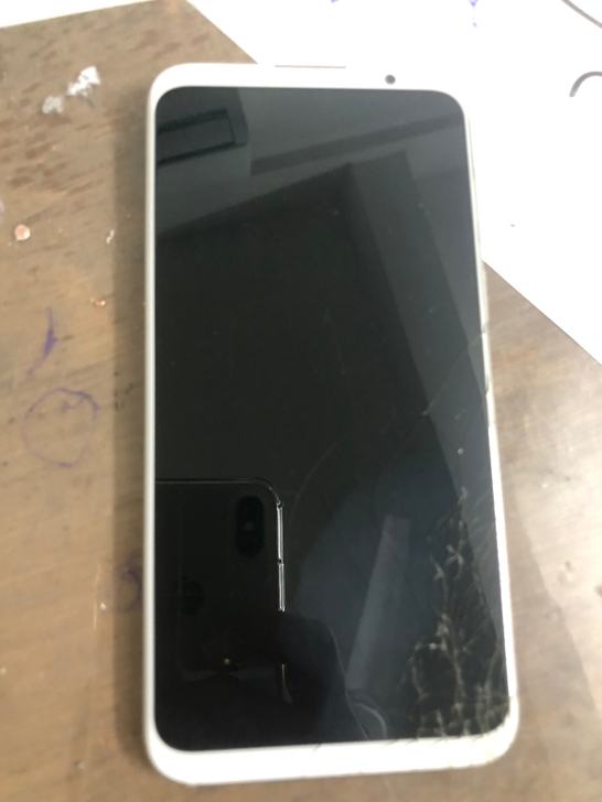 魅族16 6+64 后盖小裂 屏幕暴了但是...