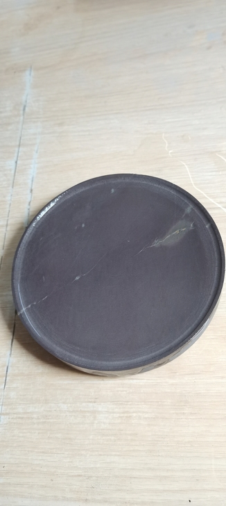 端砚坑仔圆饼素砚,焦白,烟脂红,金银线,石...