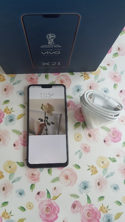 vivox21，128g 高配置 女生自用...