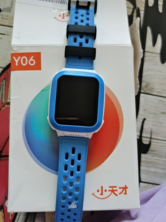 小天才电话手表Y06