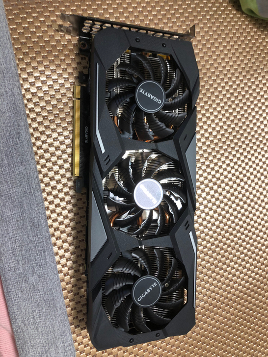 之前出了下图的显卡 现在出一个9400f ...