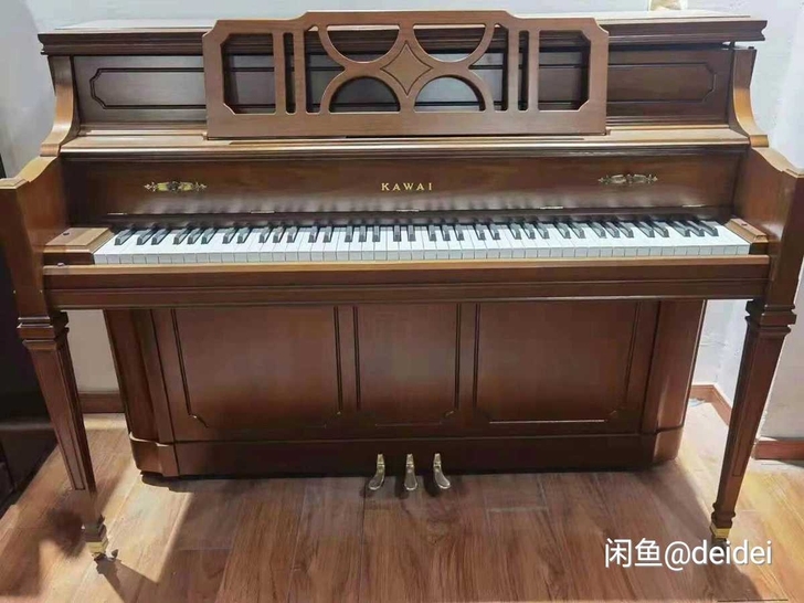 钢琴不学了。 今年才买的 买来2个月 心痛...