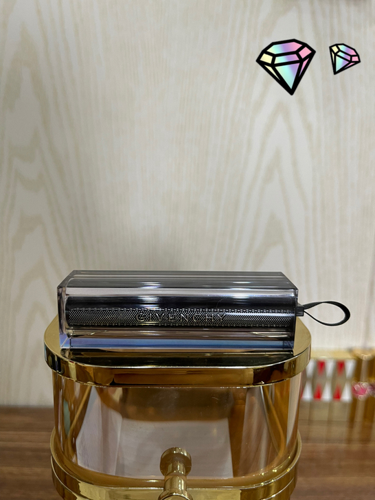 纪梵希禁忌之吻变色口红 #16 自用过几次...