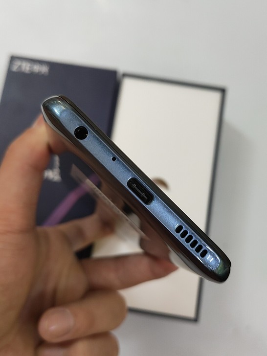 中兴V2020Smart孝心版星云灰128...