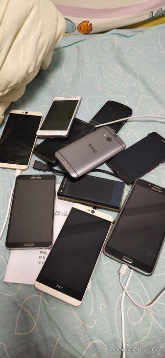 绝对捡漏，自用智能手机，三星四部，索尼一部...
