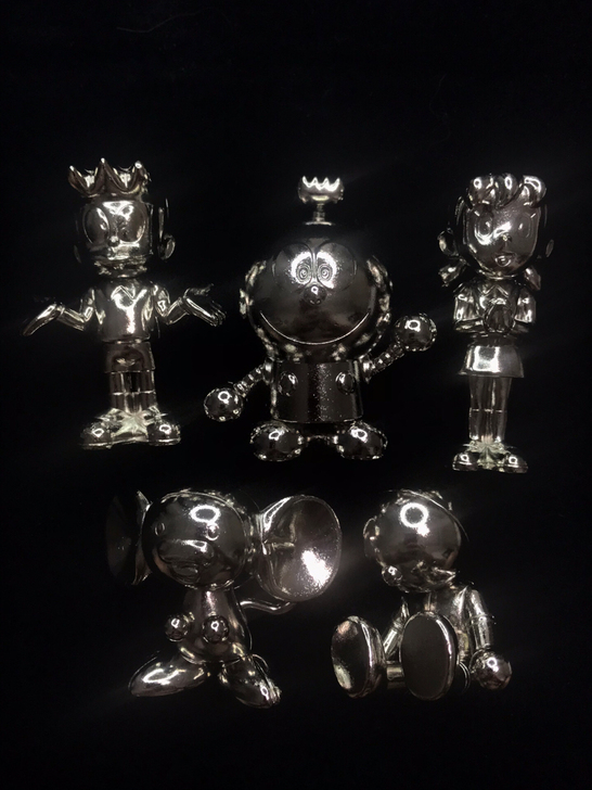 正版 万代 多啦A梦 机器猫 超合金块 银色