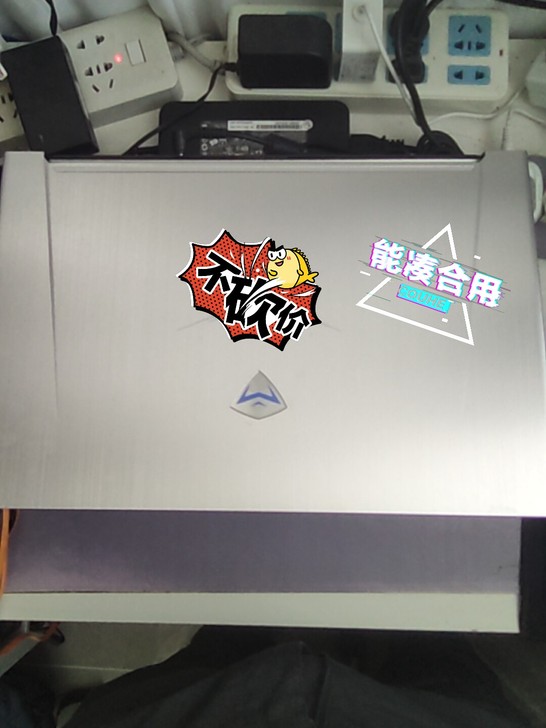 机械师f117-b  i7-8750h 六...