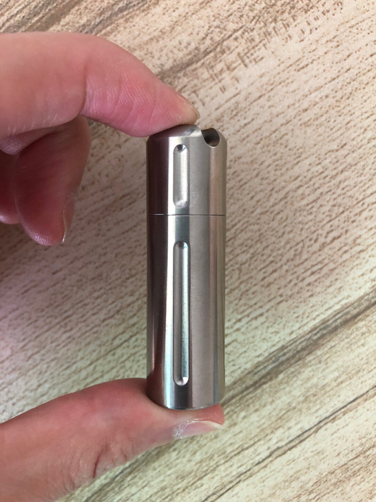 全新钛合金小药盒防水瓶药丸瓶密封防水收纳罐