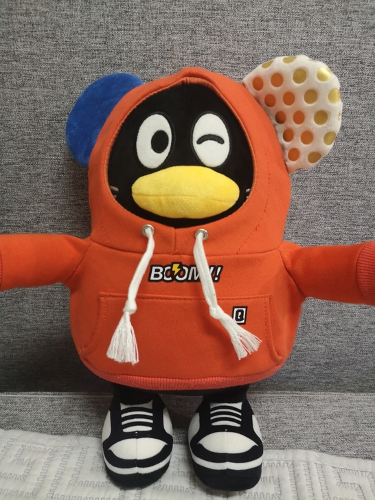 QQ公仔 qq玩偶 企鹅公仔 搬家了，不想...