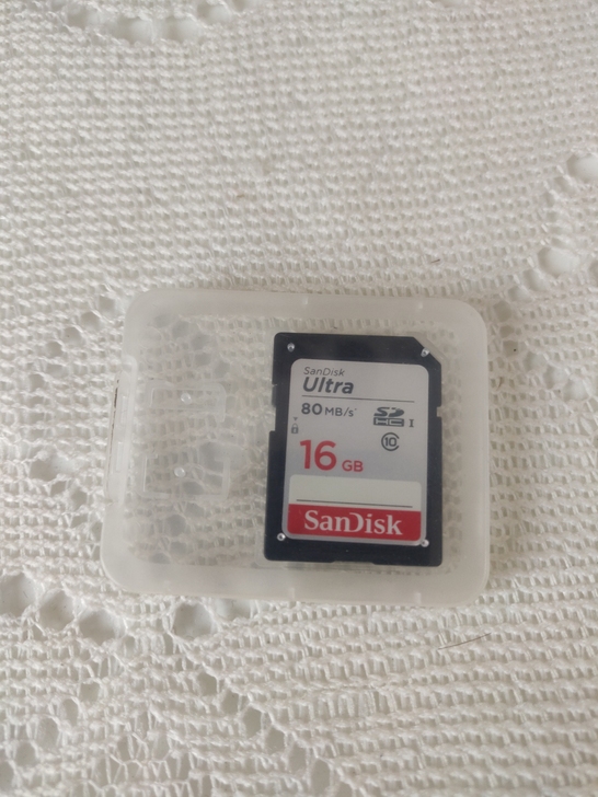 【储存卡1+内存卡2+转换器2+贴膜1】Y...
