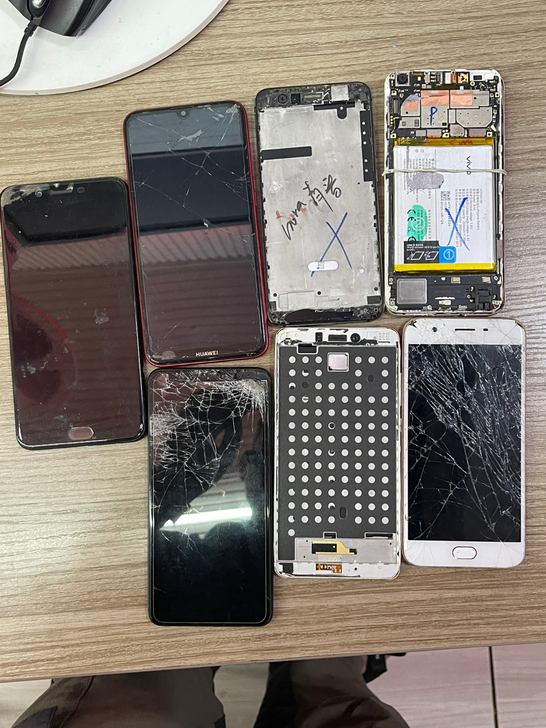 oppo r9splus70元   viv...