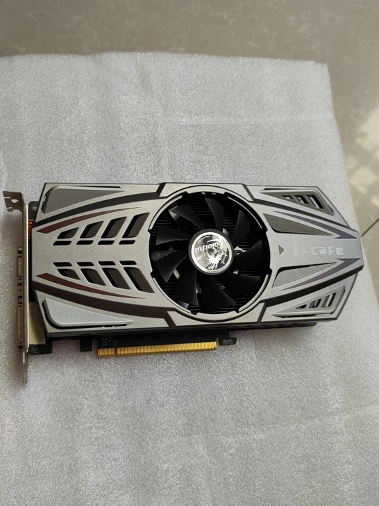 七彩虹GTX750Ti 1g游戏显卡 和2...