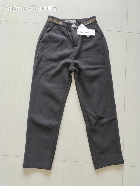 爱依服冬季加绒加厚裤子。全新带吊牌。现在2...