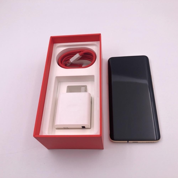 95新##amp；bull；微瑕 一加 7...