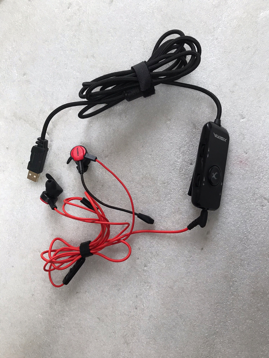 西伯利亚声卡 耳机，实物实拍，成色如图，合...