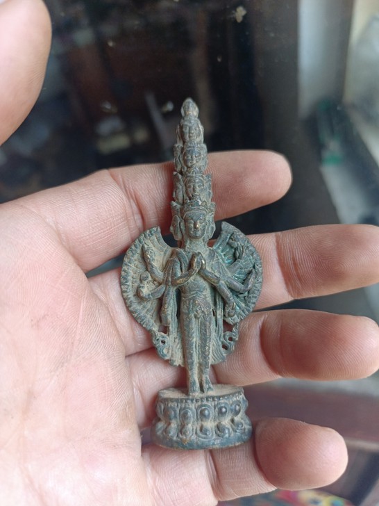 千手观音铜佛像