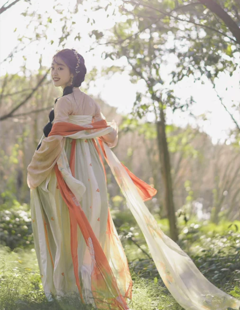 汉服女对襟上杉一片式齐胸裙十九觅[露凝香]