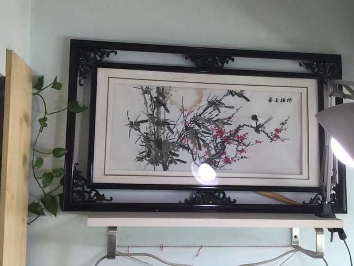#居家摆设# 刺绣画 雕花木框 镜面玻璃