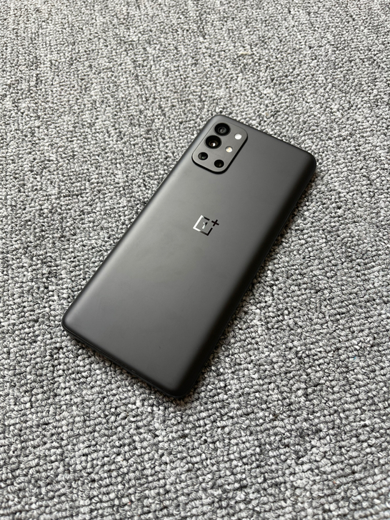 一加9R 12加256国行5G全网通黑色