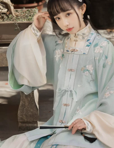 汉服汉服十三余 小豆蔻儿[山色图] 方领半...