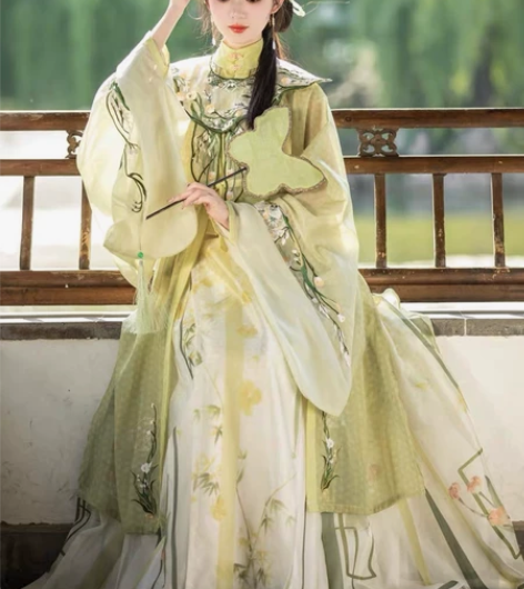 裳云兮原创(水夜香合)竖领大襟衫马面裙云肩...