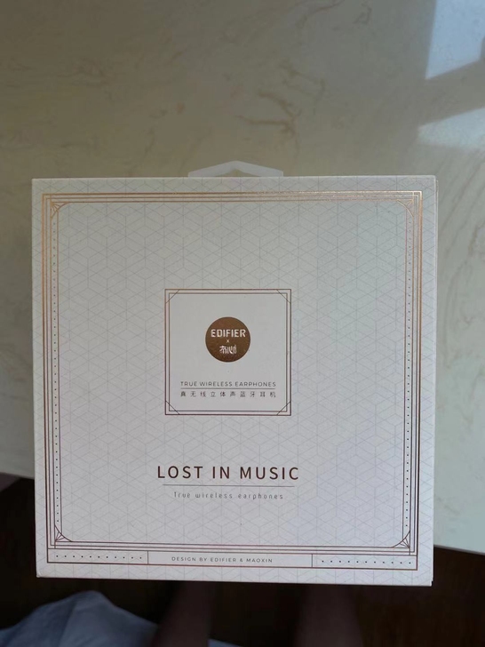 #漫步者蓝牙耳机#生日朋友送的，拆开看过，...