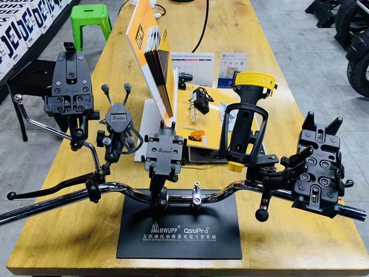 五匹摩托车手机支架,最牢固的手机解决方案,...