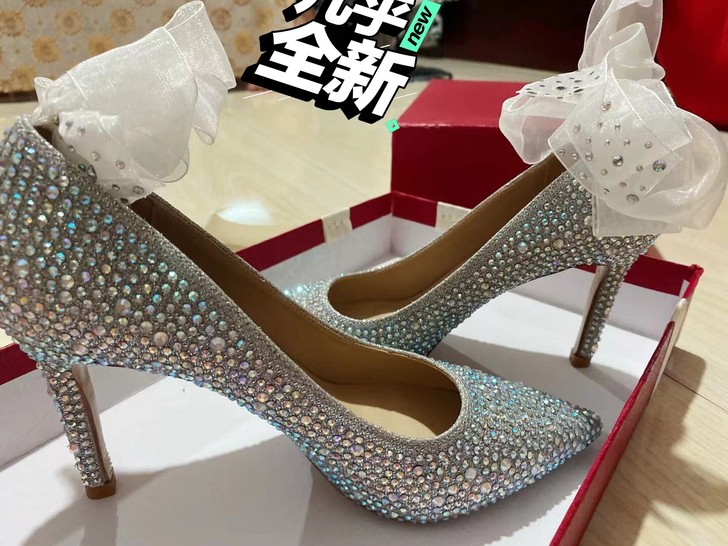银色水晶高跟鞋 婚鞋 8.5cm钻石跟加丝带