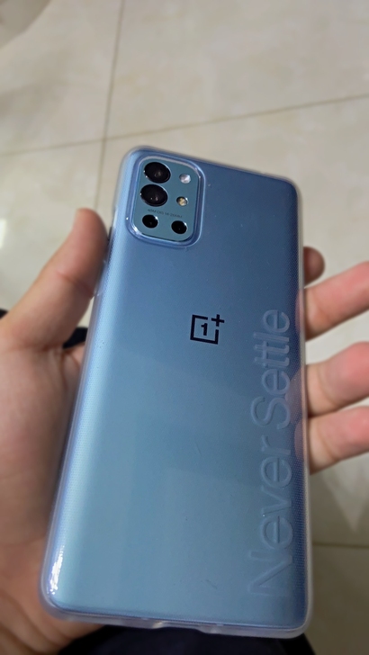 用了一个月的一加9r 12＋256 顶配