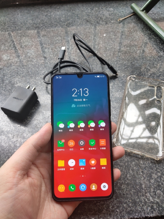 联想z6pro   6+128  手机很新...
