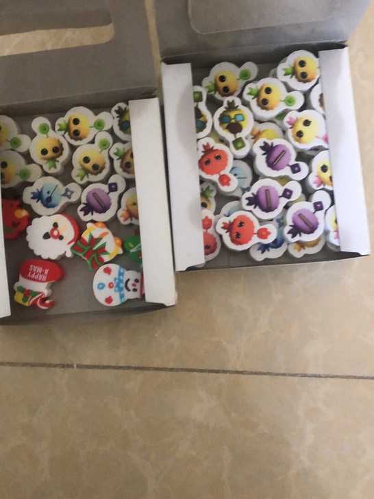 学生卡通橡皮,4毛钱一块,不包邮,闲置出售...