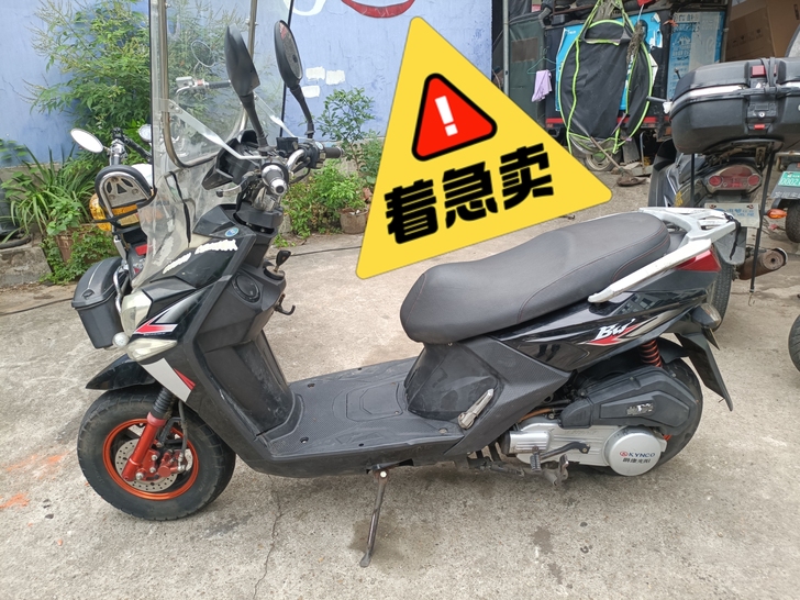 路虎鸭子踏板摩托车，18年上牌，手续齐全需...