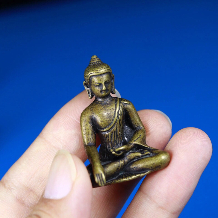 铜器小摆件释迦摩尼佛像铜佛，高度4.3厘米...