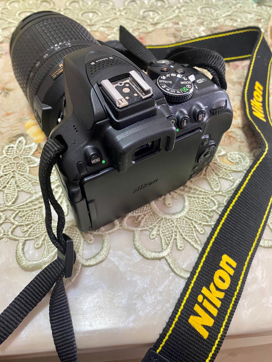 尼康D5300 18-140防抖镜头套机