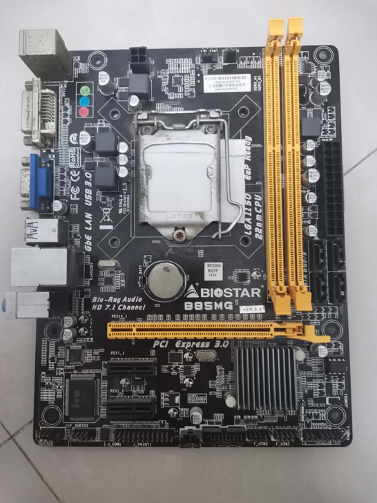 b85主板，问题描述：之前的电脑能正常开机...