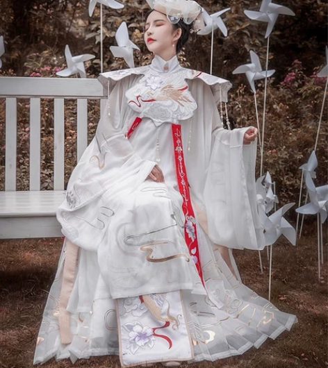 都城南庄汉服白月光云肩传统汉服百迭裙白菜明...