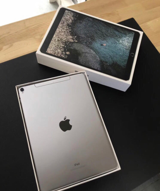ipad2020 灰色128g,国行自用,...