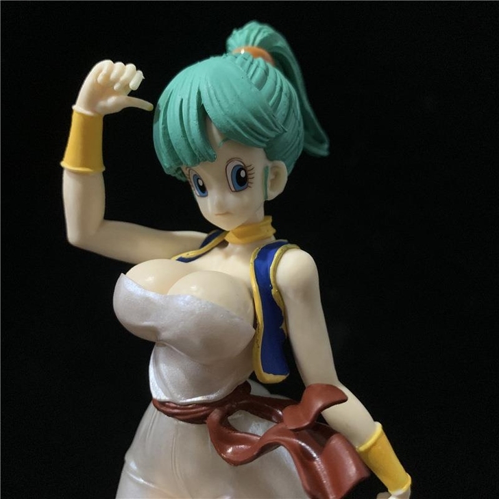 七龙珠布尔玛两款，一款45，两款一起买85...