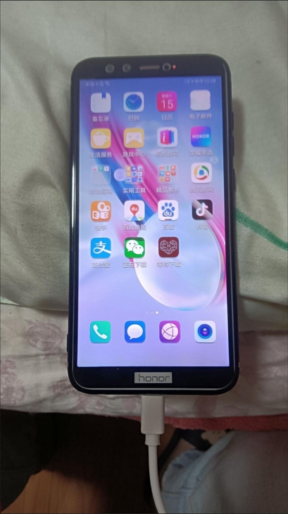 二手华为荣耀9青春版，手机无拆修，有明显划...